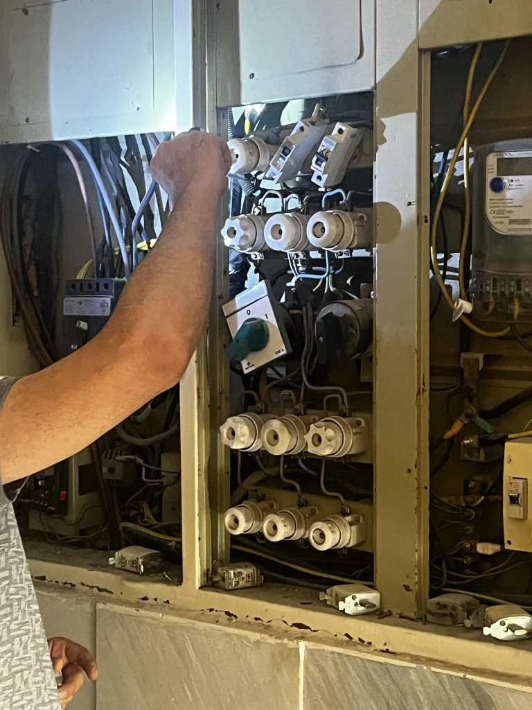 Adana elektrikçi teknik servis çalışması