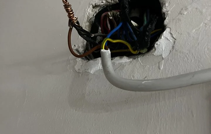 Adana elektrikçi servis ve onarım çalışması